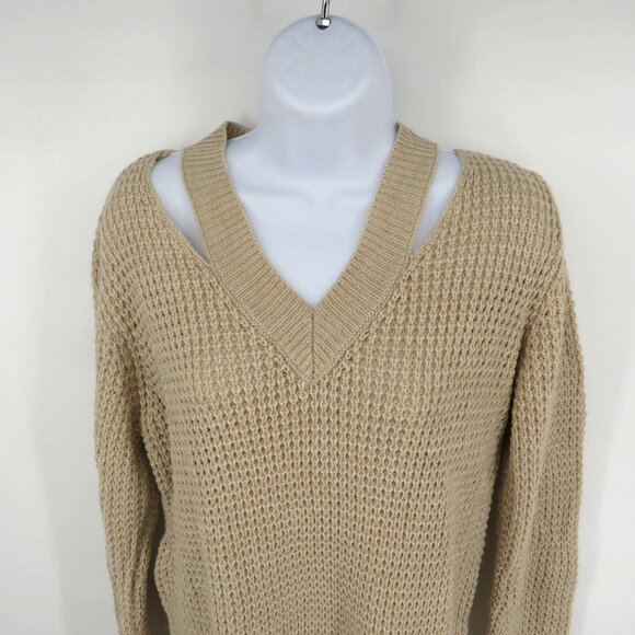 Hooked Up Juniors' Cutout Collar Tan Sweater Small NWT $44 - Picture 3 of 4
